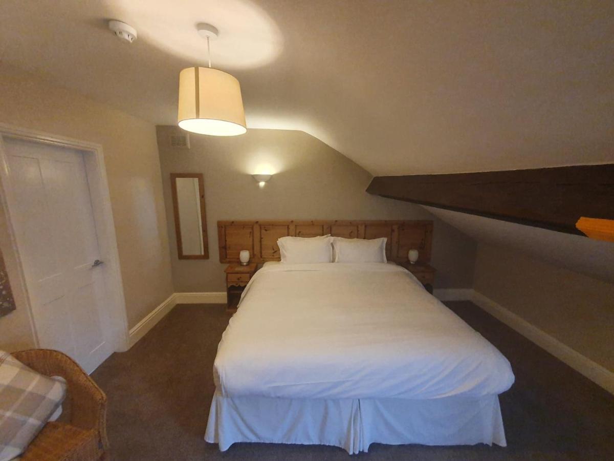 كاسلتون Swiss House B&B المظهر الخارجي الصورة